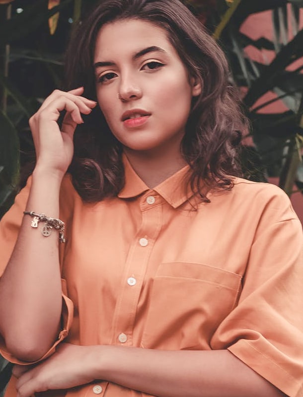 lady in orange shirt